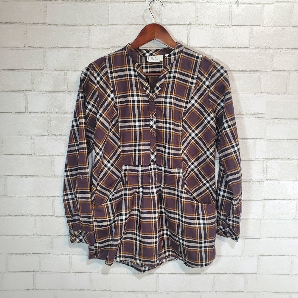 Joan Rivers half button‎ down top